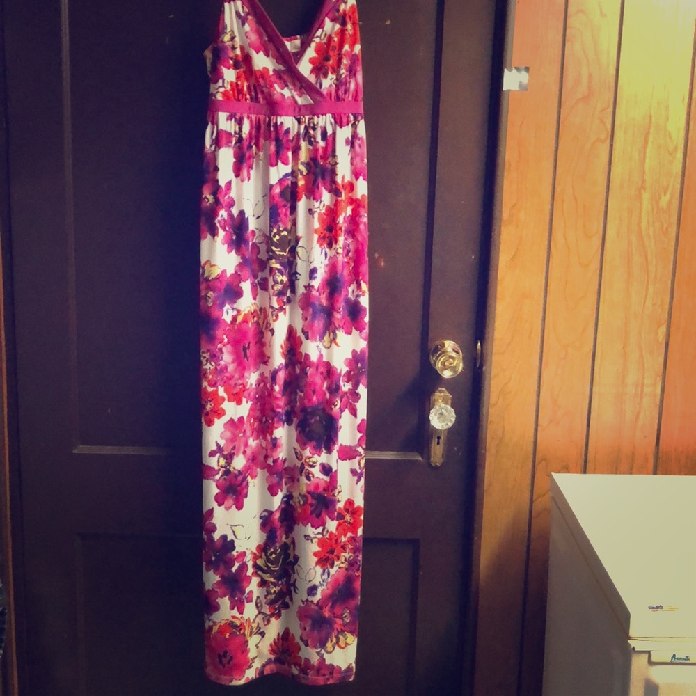 Summer maxi dress by Cato with bright vivid colors